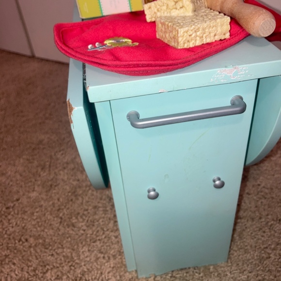 🚨 Read- American Girl Blue Baking Bakers Table - Picture 2 of 4